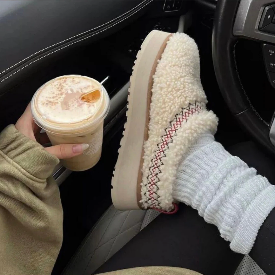 UGG Tazz Braid Natural - Image 2