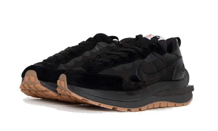 Nike Vaporwaffle Sacai Black Gum - Image 2