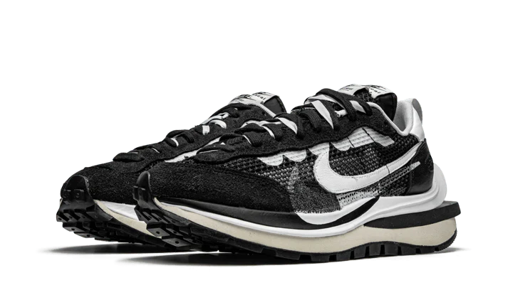 Nike Vaporwaffle Sacai Black White - Image 2