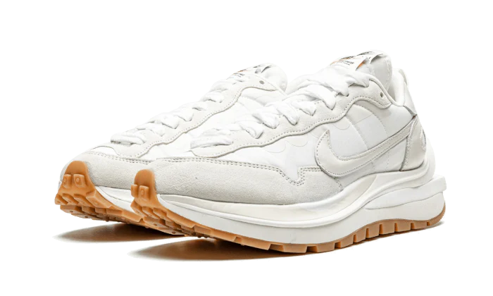 Nike Vaporwaffle Sacai Sail Gum - Image 2